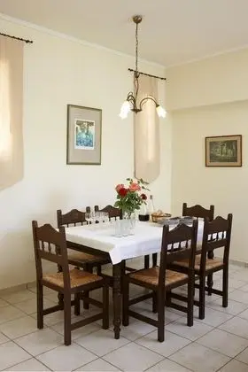 Villa, 3 Bedrooms to Villa, 3 Bedrooms (AGGELOS - KYRIAKOS)