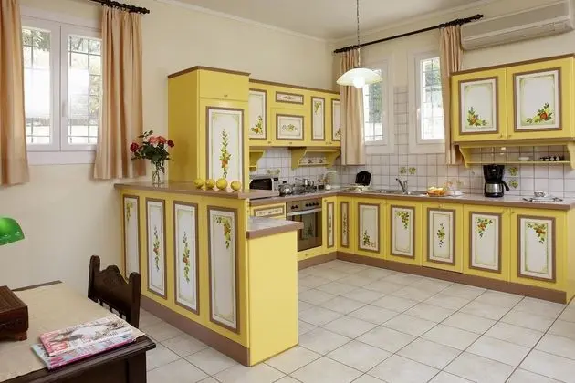 Villa, 3 Bedrooms to Villa, 3 Bedrooms (AGGELOS - KYRIAKOS)