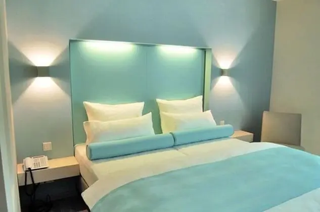 Tek Büyük Yataklı Oda, Balkon