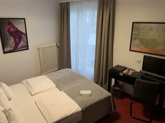 Superior Tek Kişilik Oda, Avlu Manzaralı