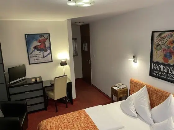 Superior Tek Kişilik Oda, Avlu Manzaralı