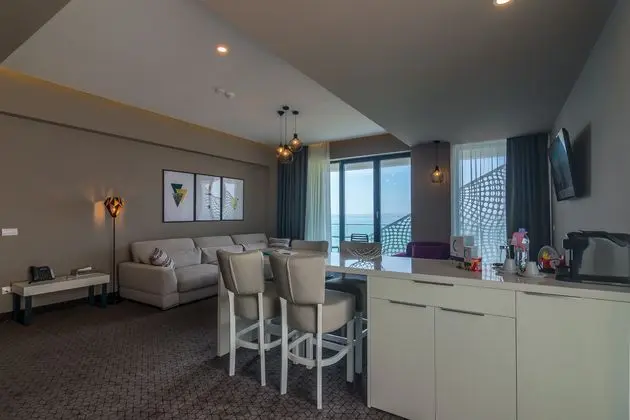 Apart Daire Lake View