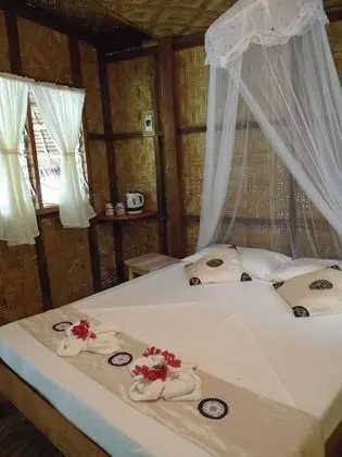 Standard Bungalov, 1 Yatak Odası, Sigara İçilmez, Bahçe Manzaralı (Ivory)