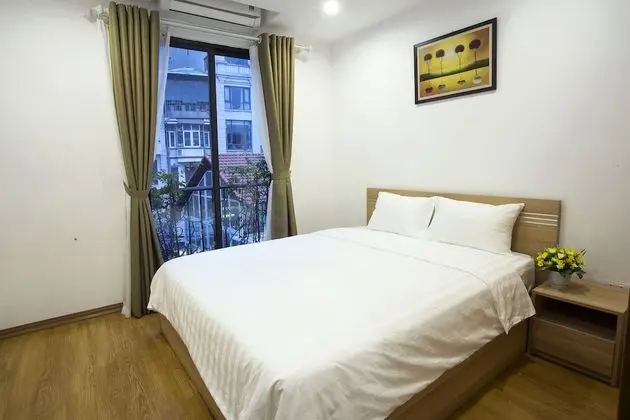 Deluxe Street view, 2 Bedrooms