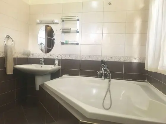 Premier Tek Büyük Yataklı Oda