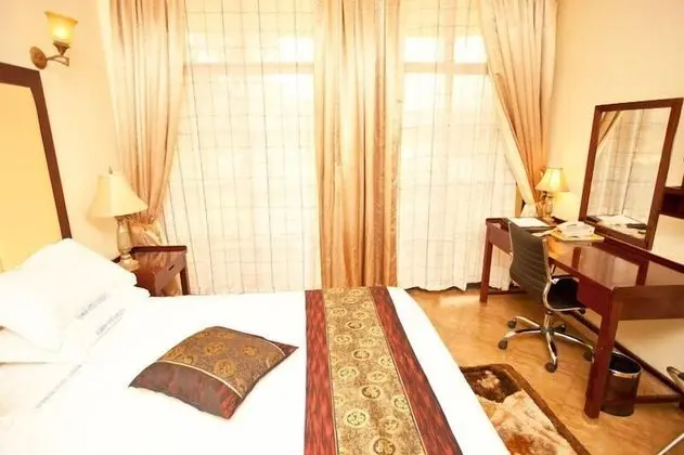Tek Büyük Yataklı Oda, Balkon