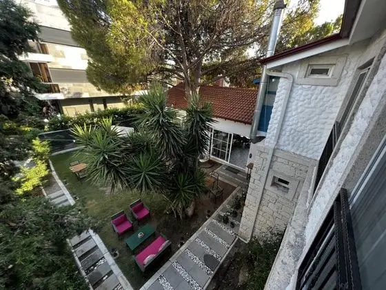 Executive Suite, Bahçe Manzaralı