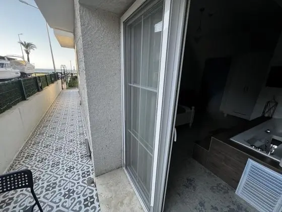 Executive Suite, Deniz Manzaralı, Jakuzili