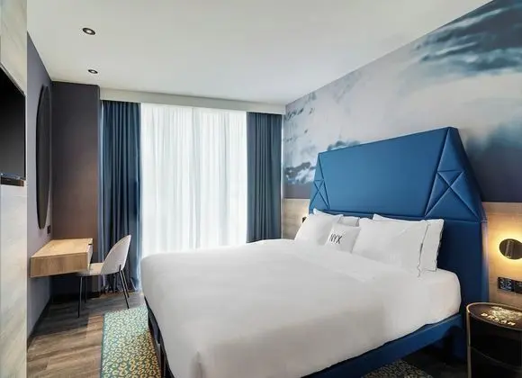 Design Double Star, Partial Sea View