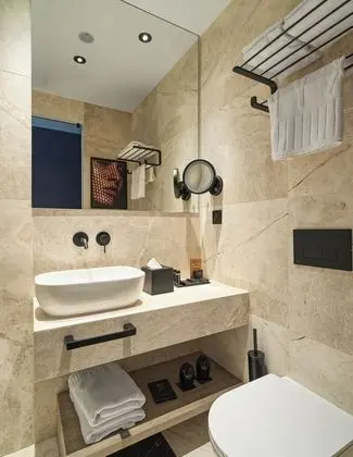 Design Double Star, Partial Sea View