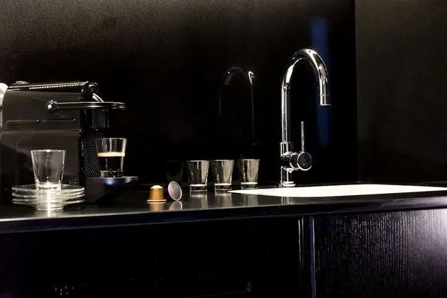 Club Tek Büyük Yataklı Oda