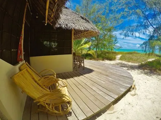 Luxury Bungalov, Plaj Manzaralı, Denize Sıfır (Turtle )