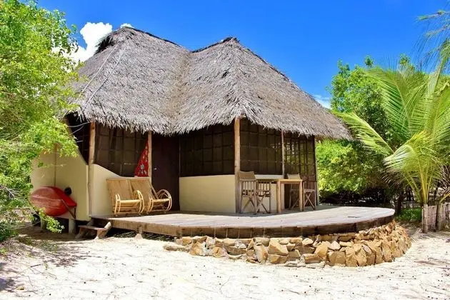 Luxury Bungalov, Plaj Manzaralı, Denize Sıfır (Turtle )