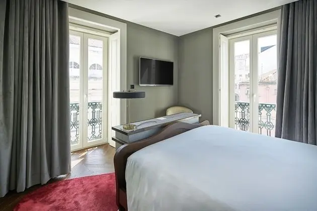 Deluxe Tek Büyük Yataklı Oda