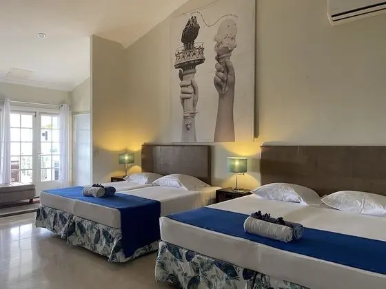 Studio with Full Kitchen, Pool View