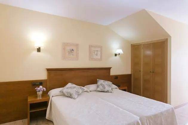 Tek Büyük Yataklı Oda, Deniz Manzaralı