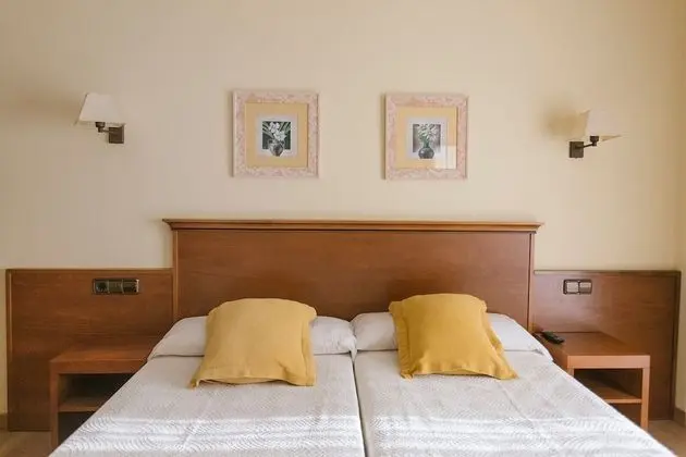 Tek Büyük Yataklı Oda, Deniz Manzaralı