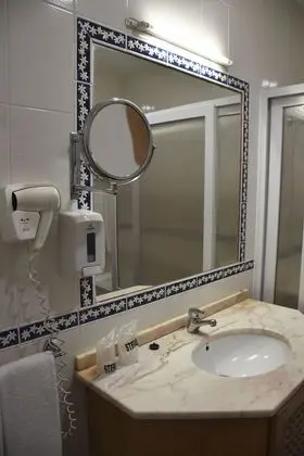 Standard Tek Büyük veya İki Ayrı Yataklı Oda