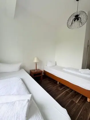 İki Ayrı Yataklı Oda, Sigara İçilmez, Bahçe Manzaralı