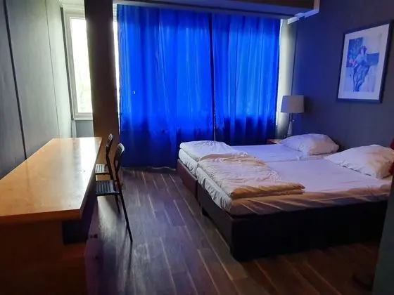 Tek Büyük Yataklı Oda, Sigara İçilmez, Bahçe Manzaralı