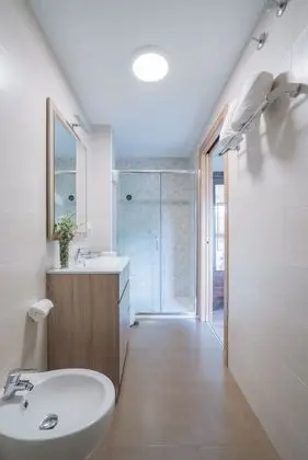 Standard Tek Büyük Yataklı Oda, 1 Çift Kişilik Yatak, Özel Banyo