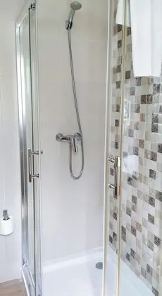 Traditional İki Ayrı Yataklı Oda