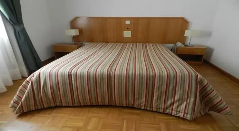 Standard Tek Büyük Yataklı Oda, 1 Çift Kişilik Yatak, Sigara İçilmez, Banyolu/Duşlu