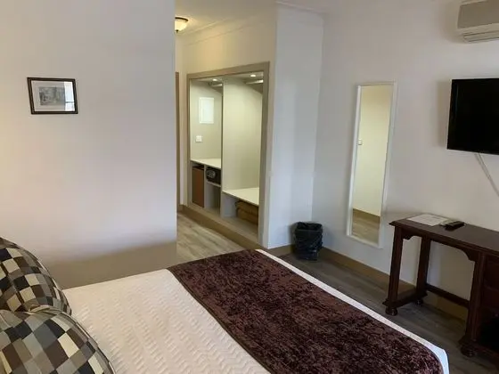 Standard Tek Büyük veya İki Ayrı Yataklı Oda
