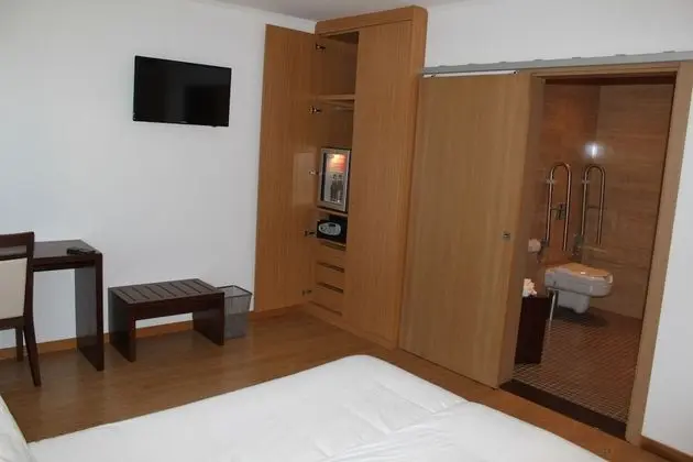 Superior Tek Büyük veya İki Ayrı Yataklı Oda, Engellilere Uygun