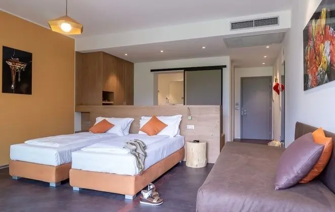 Deluxe Üç Kişilik Oda, Birden Çok Yatak