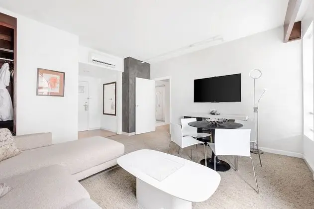 Süit, 1 En Büyük (King) Boy Yatak, Sigara İçilmez (1 Bedroom)