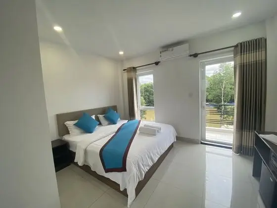 Standard Tek Büyük Yataklı Oda, Göl Manzaralı