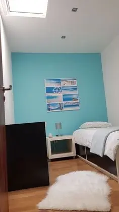 Tek Büyük Yataklı Oda, Ortak Banyo (2)