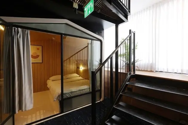 O Comfy (Double Tall Accessible)