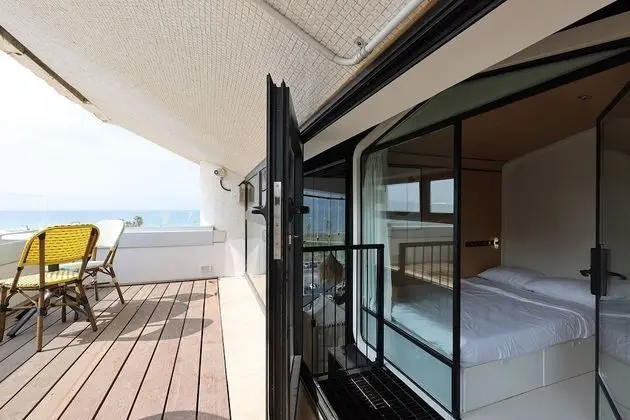 O Grand (Double Standing Balcony Sea)