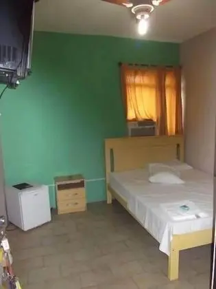 Tek Büyük Yataklı Oda, 2 Tek Kişilik Yatak