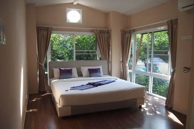 Happiness Villa
