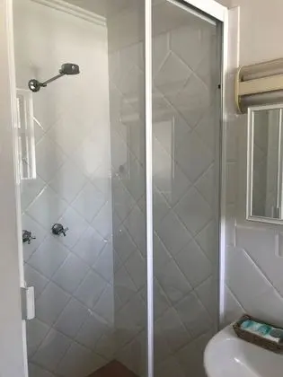 Süit, Banyolu/Duşlu (Motel)