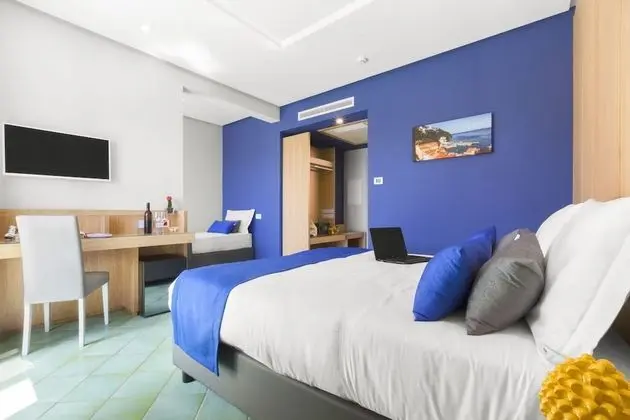 Deluxe Tek Büyük veya İki Ayrı Yataklı Oda