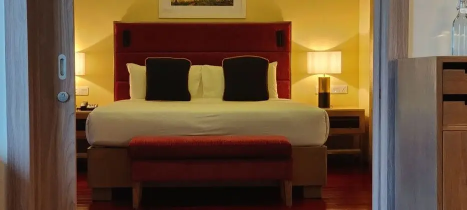 Luxury Süit, Sigara İçilmez, Havuz Manzaralı