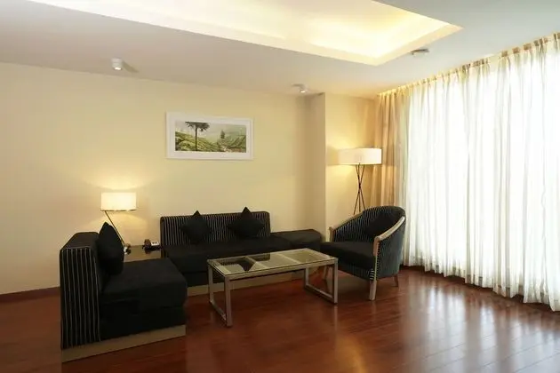 Luxury Süit, Sigara İçilmez, Havuz Manzaralı