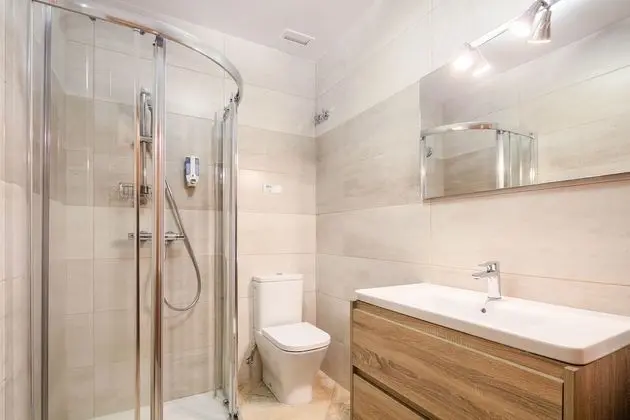 Comfort Tek Büyük Yataklı Oda, Dağ Manzaralı