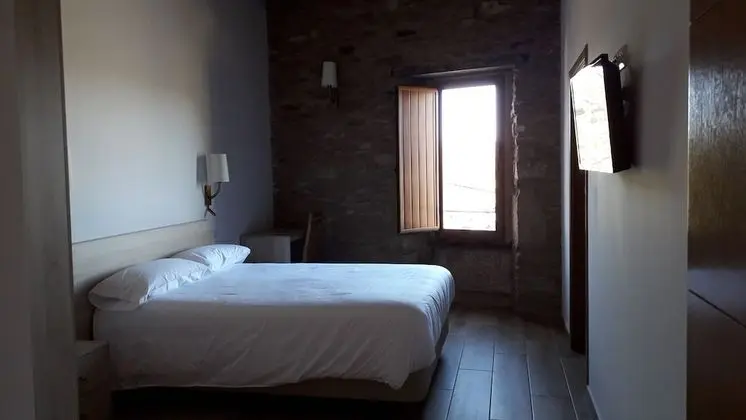 Comfort Tek Büyük Yataklı Oda, Engellilere Uygun, Dağ Manzaralı (LAMPAZA)