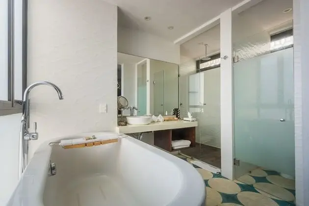 Deluxe Honeymoon Suite Ocean View with Balcony and Plunge Pool