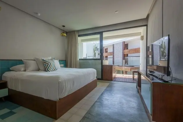 Deluxe Room Pool View with Balcony and Plunge Pool