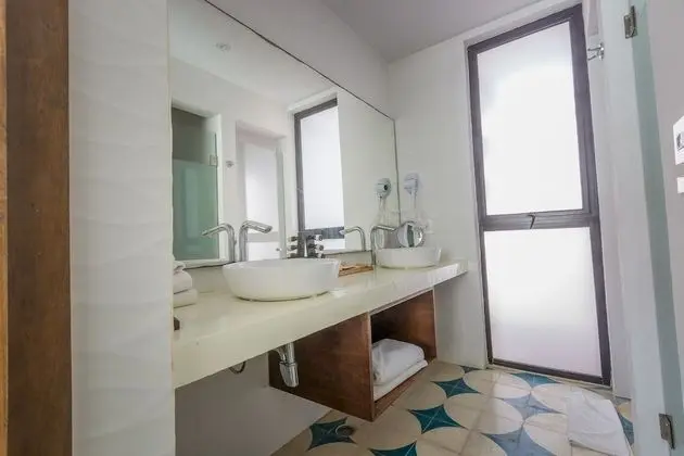Deluxe Room Pool View with Balcony and Plunge Pool