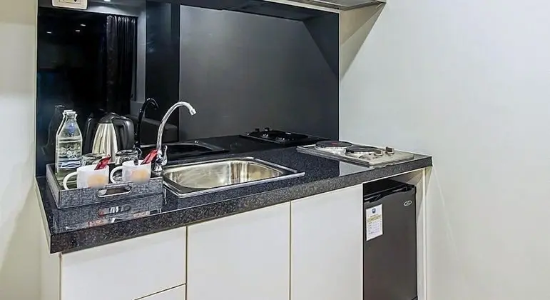 Standard Tek Büyük Yataklı Oda