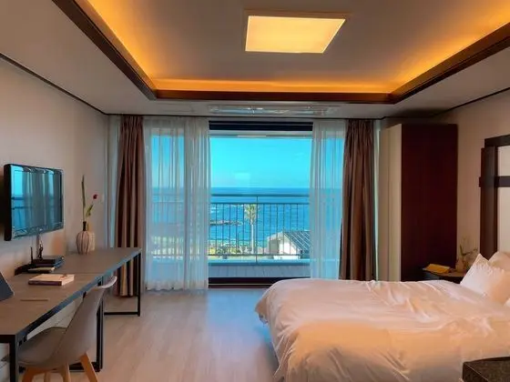 Double Room for 2 / Yoga & Meditation Program Included