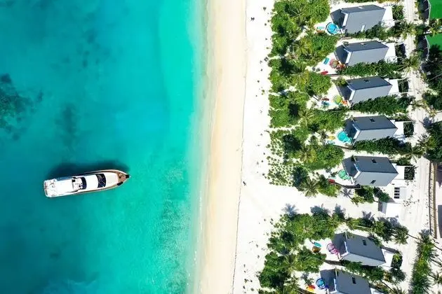 Haruge Beach Villa with private Pool