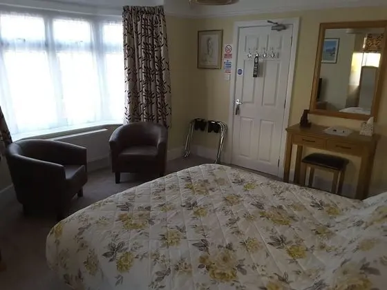 Tek Büyük Yataklı Oda (Brockenhurst Room)